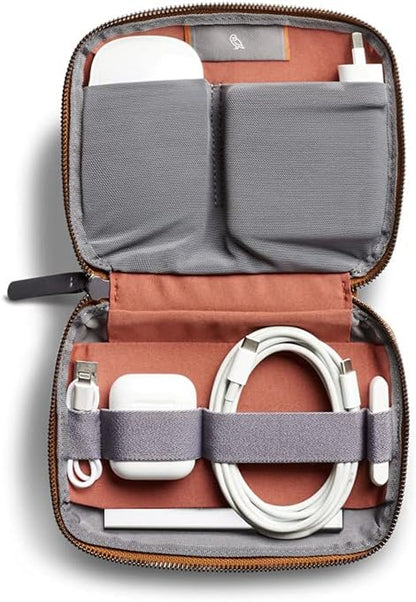 Bellroy Tech Kit Compact (Tech Accessories Organizer, Zipper Pouch) - Bronze